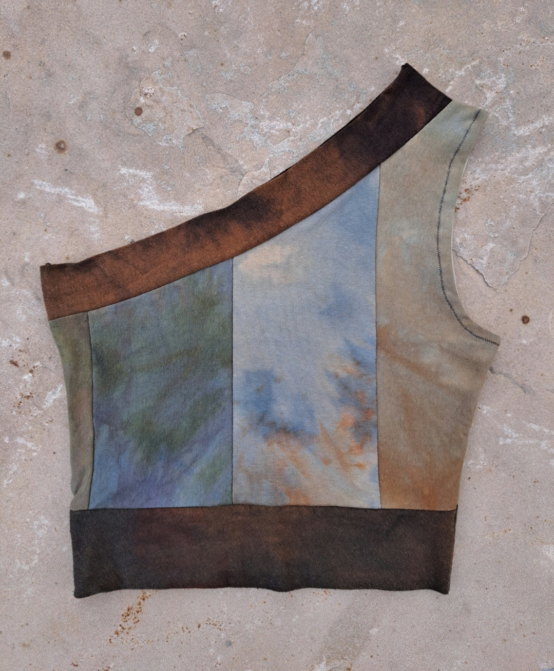 One shoulder crop // small-medium